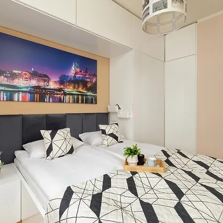 Przytulny Apartament Z Parkingiem I Biurkiem Przy Kazimierzu W Krakowie By Renters Apartment *